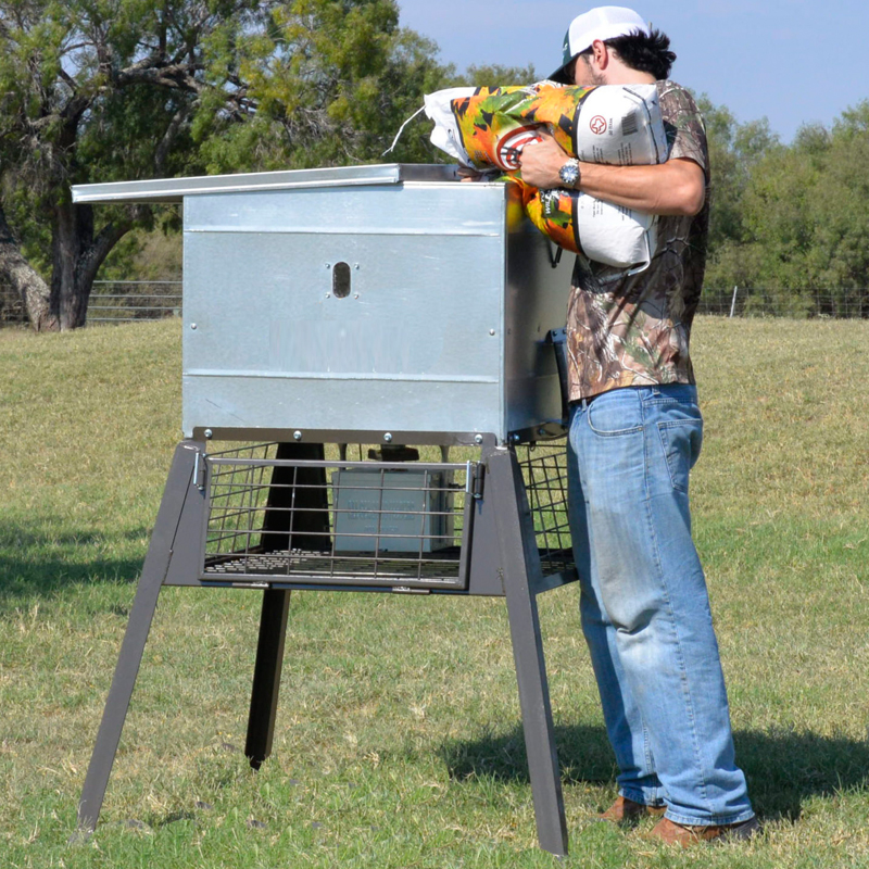  Fill Wildlife Deer Feeder 